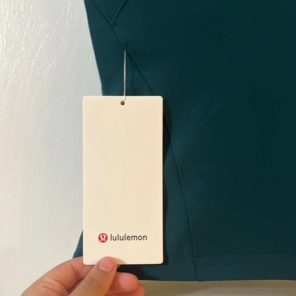 NWT Lululemon align waist length racerback - Picture 4 of 6